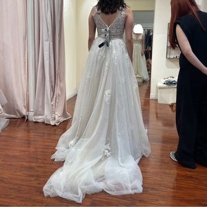 Rebecca Ingram Wedding Dress | Style Raelynn | Size: US
12 | Color: Blush